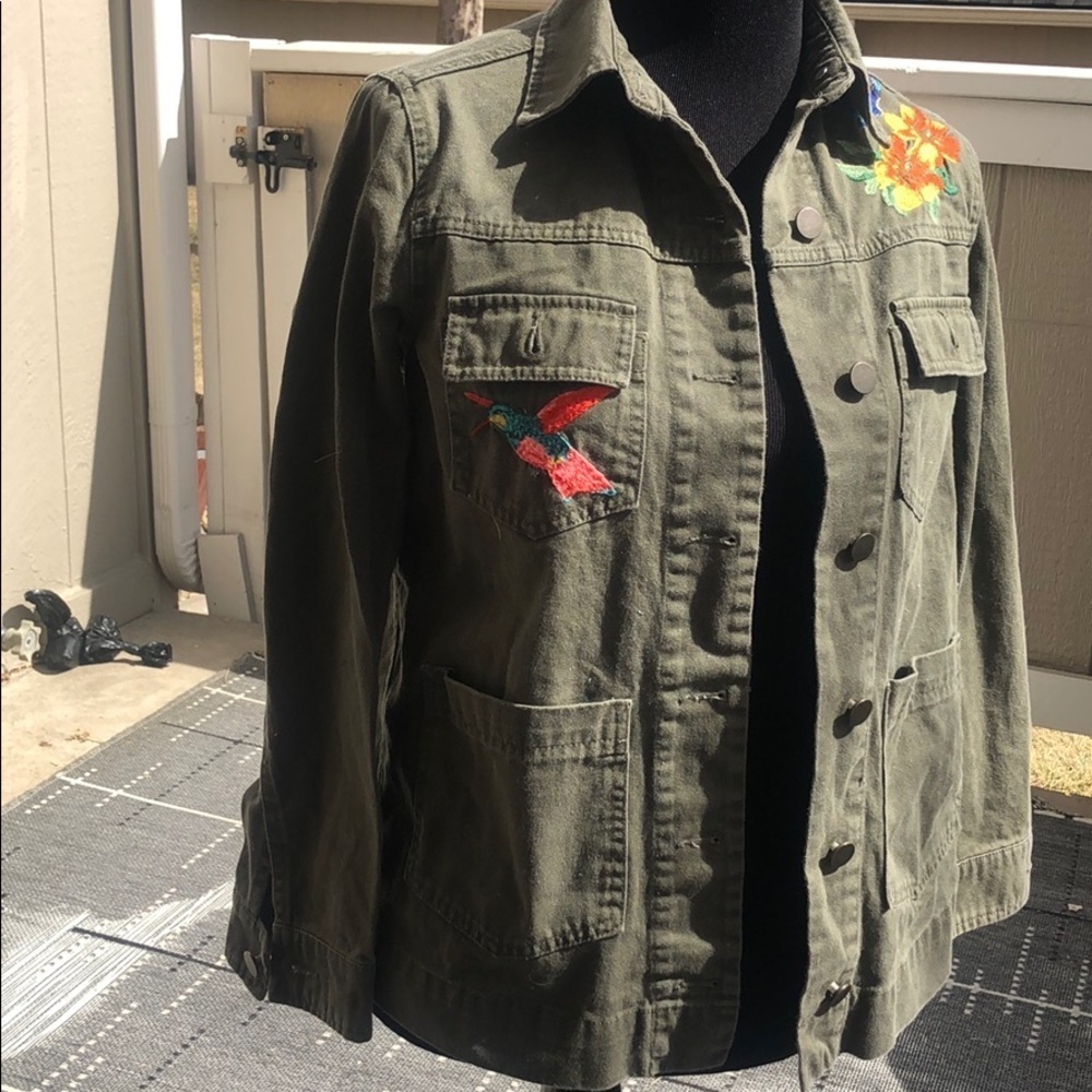WhoWhat Wear.Boho style,embroidered utility jacket​ - Picture 8 of 11